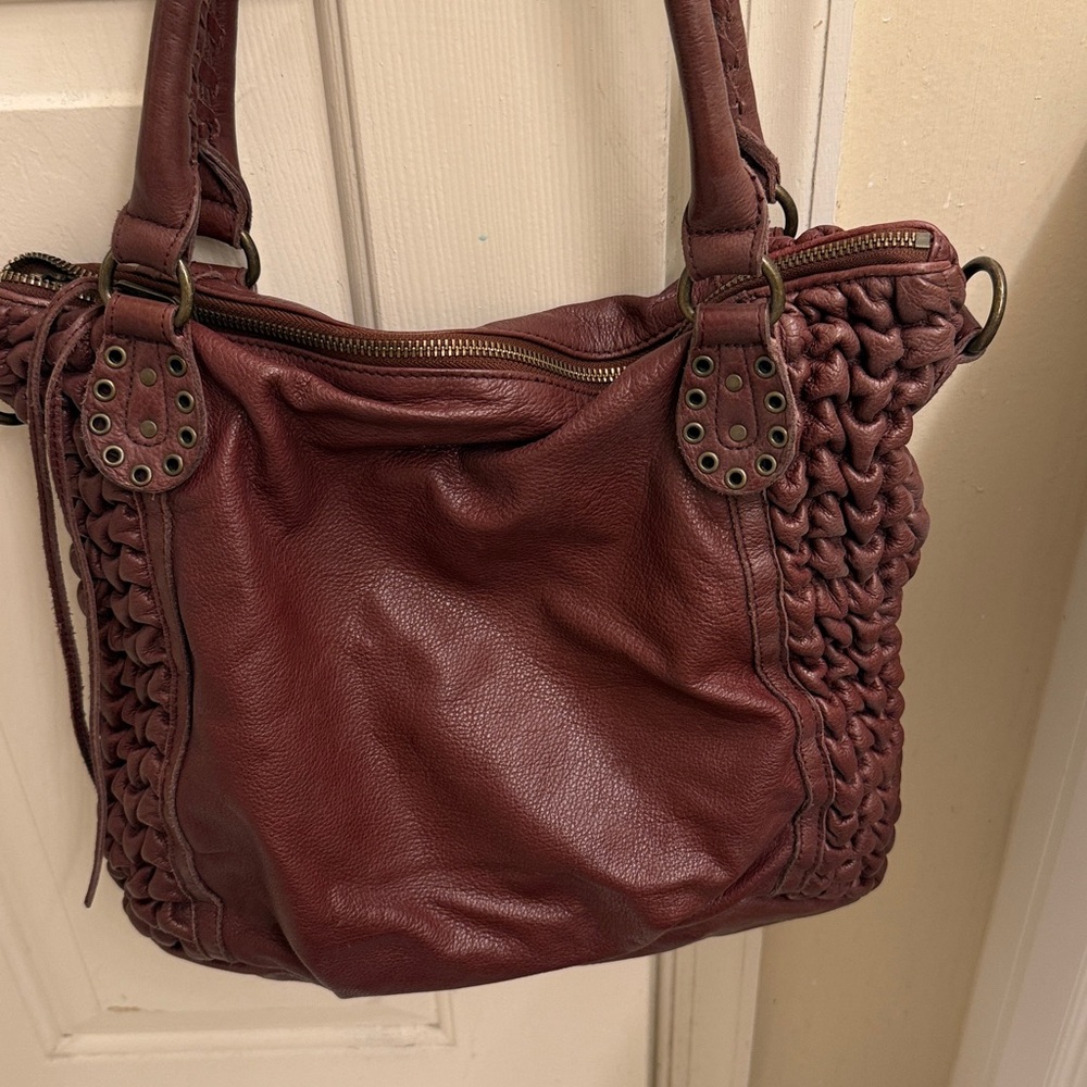 Liebeskind Rich Brown Leather Shoulder Bag - Picture 3 of 7